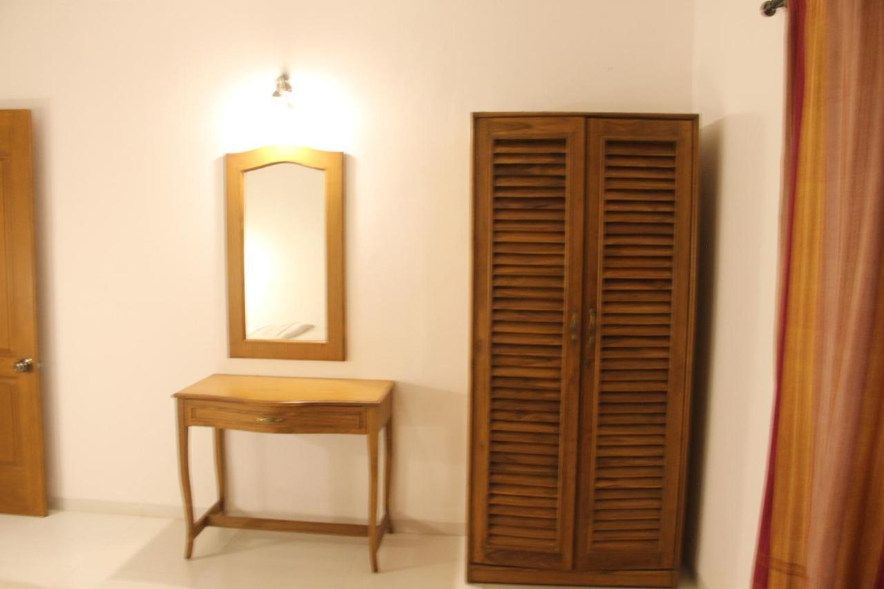 Apartment Hermitage Riviera Arpora