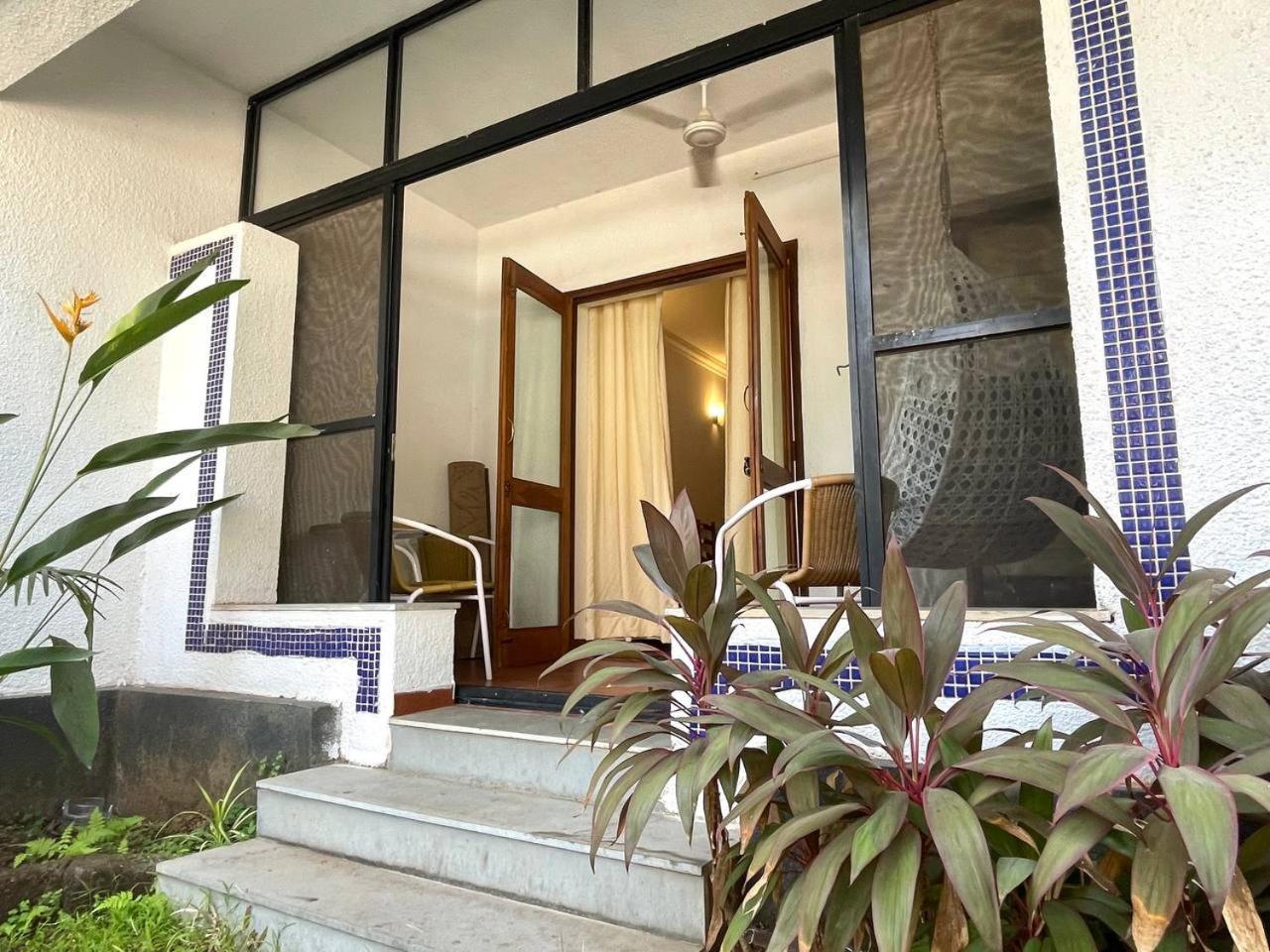 Apartment Hermitage Riviera Arpora